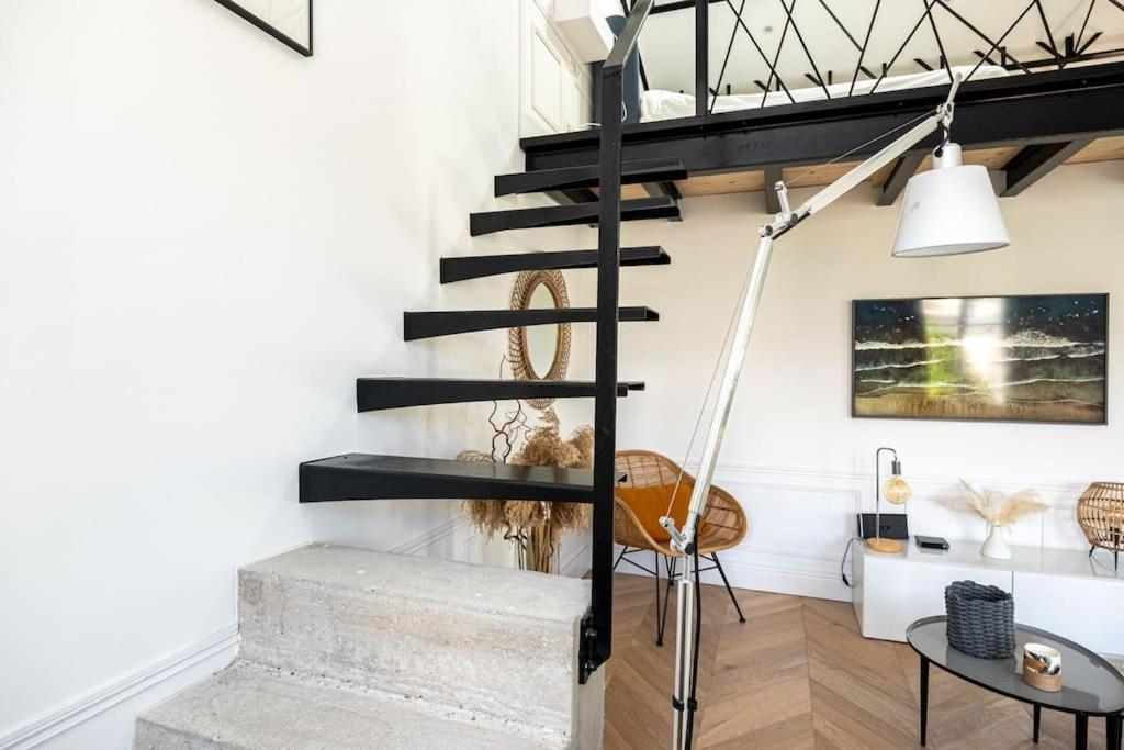 Superbe Appartement Facon Loft A 2 Pas Du Centre ! La Rochelle  Zewnętrze zdjęcie